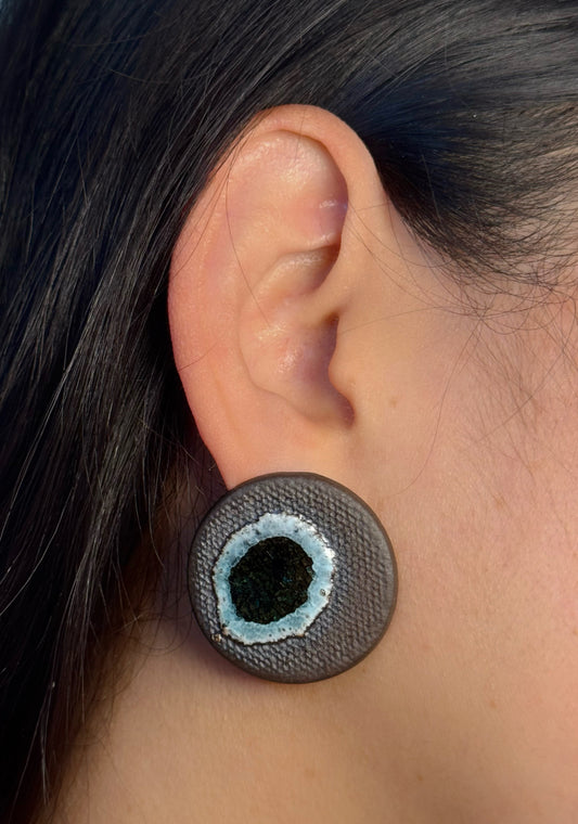 MINERAL GLAZE — “Crater Halo”