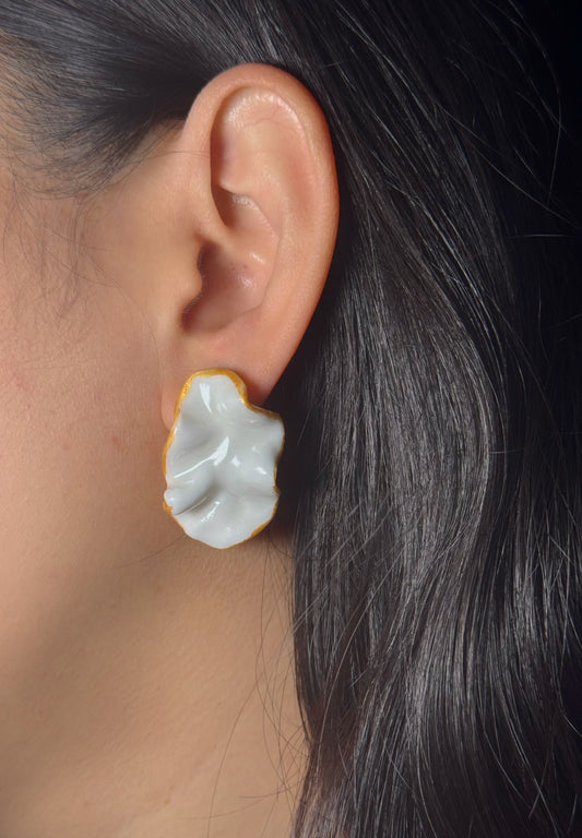 ORGANIC FORM – “Whisper of Pale Tides”